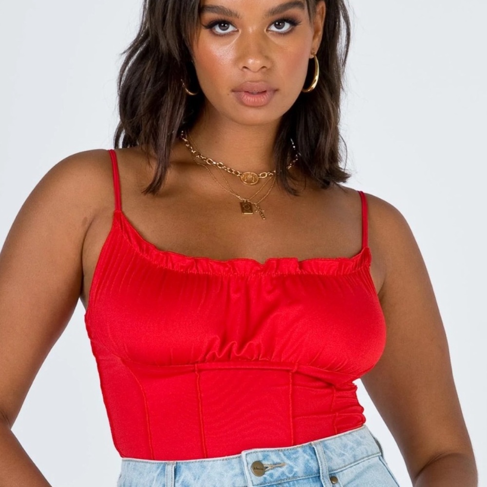 The Annette top princess Polly red size 6